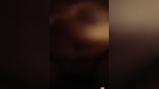 القحبه حنان الهايجه ام كس شرقان راحت اوردار ل زبون سكس مصري  سعودي  اللبوه بتصور نفسها وهي قعده فوق زبر فشخ كسها