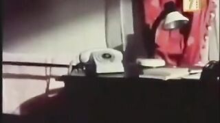 تسريب مقطع محذوف لفيلم مصري للمموس الحيحانه يسرا وهي  سكس مصري بتخلع هدومها و بتعرض نفسها وجسمها كامل قدام الكاميرا