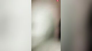 المموس الروسيا المربربه ام بزاز كبيره قشطه نايمه عل سكس مصري ي ضهرها و حبيبها فاشخ كسها نيك و نزل لبنوا علي بطنها