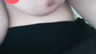 وفاء المموس الهايجه بتكلم صاحب جوزها فيدو كووول وهي بتف سكس مصري رجوا علي بزازها المربربه و بتقولوا تعال ارضع يا معرص
