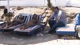 شاطئ تعاري لوس انجلوس حفلة نيك جماعي ل شراميط ممحونين اكساسهم هايجه سكس مصري  و اطيازهم شرقانه كل الشراميط عريانين ملط علي الشاطئ