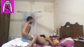 الزبون غفل الشرموطه المربربه ام ورده وصورها فيديو وهي عريانه  نيج مصري  ملط وراكب فوقيها فاشخ كسها المنفوخ نيك عنيف